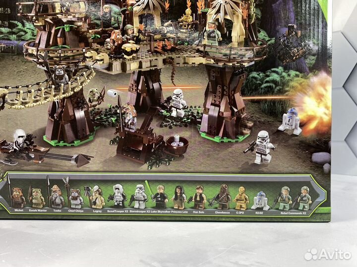 Конструктор Star Wars Деревня Эвоков 1990 деталей