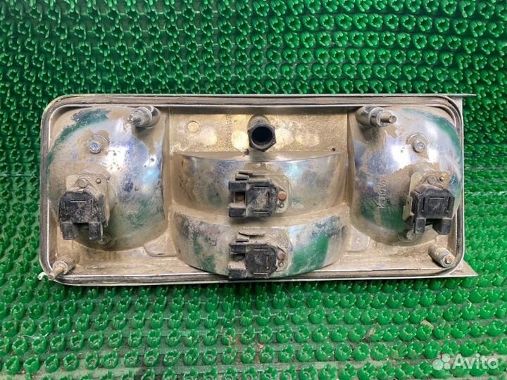 Фонарь задний правый Лада 2106 1998