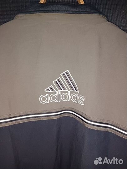 Спортивный костюм adidas