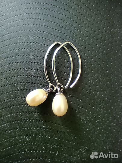 Серьги под серебро с жемчугом