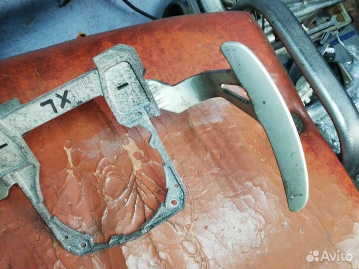 Лепесток подрулевой Митсубиси Аутлендер хл