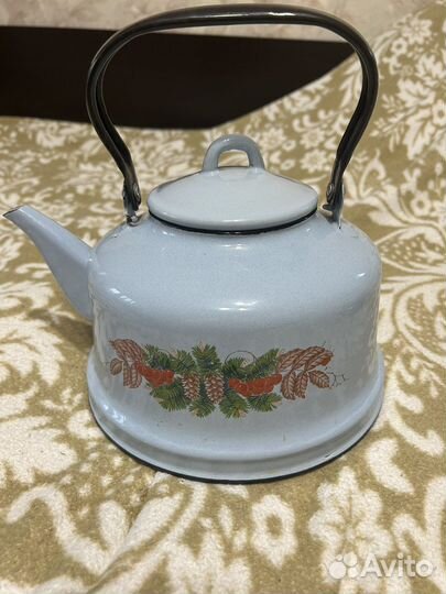 Чайник эмалированный СССР новый шишки
