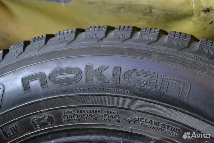 Nokian Tyres Hakkapeliitta 5 215/65 R16