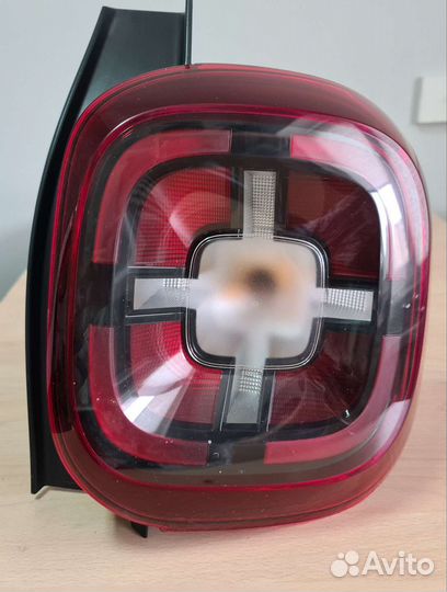 Задние фонари Renault Duster 2