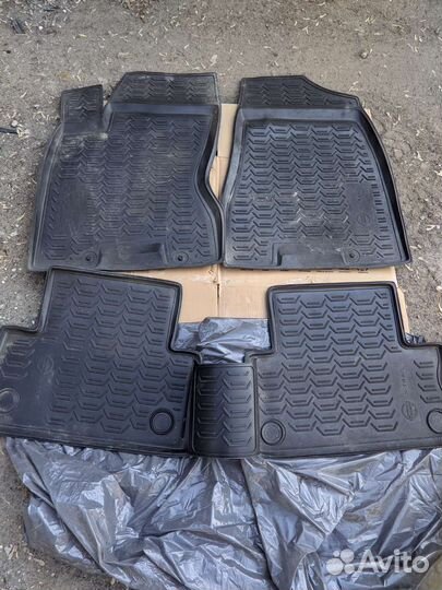 Автомобильные коврики резиновые Ниссан x-trail 31