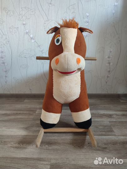 Детская качалка лошадь