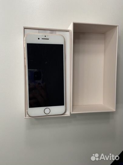 iPhone 8, 128 ГБ