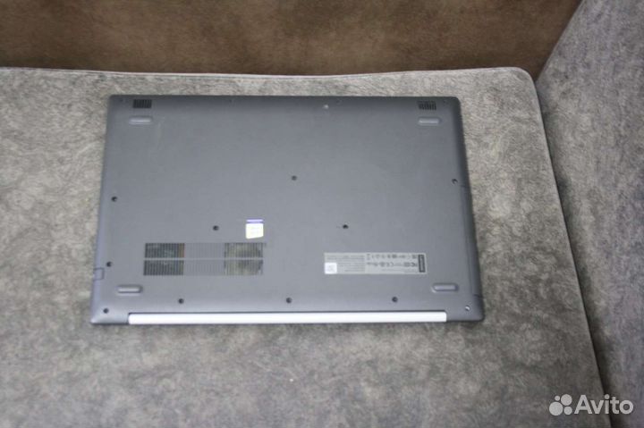 Ноутбук lenovo