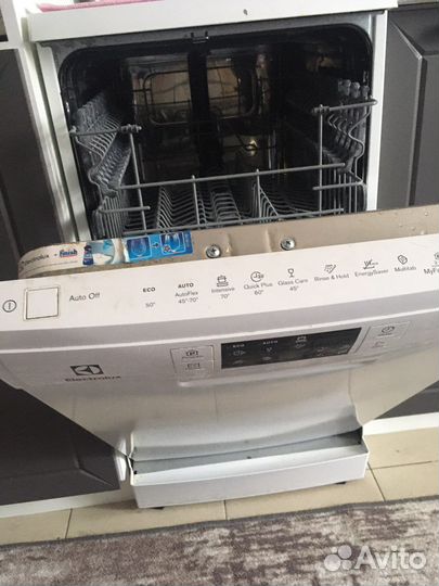 Посудомоечная машина Electrolux 45