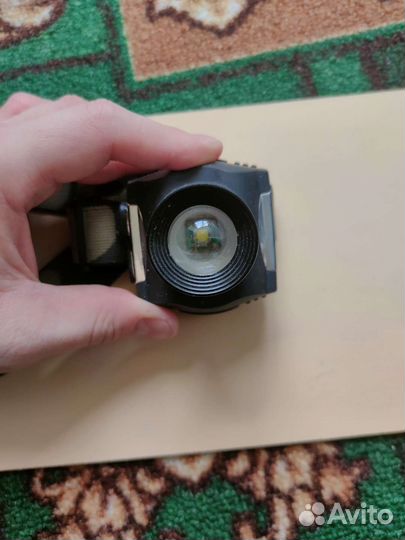 Налобный фонарь