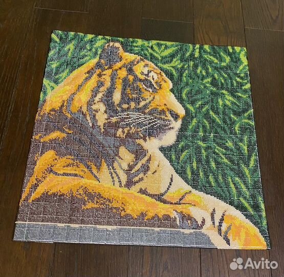 Вышитая бисером картина 