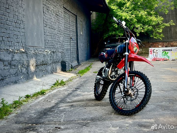 Питбайк Regulmoto Seven Medalist Pro