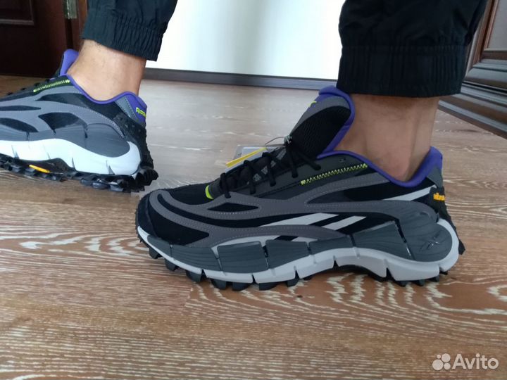 Кроссовки оригинал новые reebok Zig Kinetica