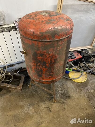 Ресивер вертикальный 130 литров