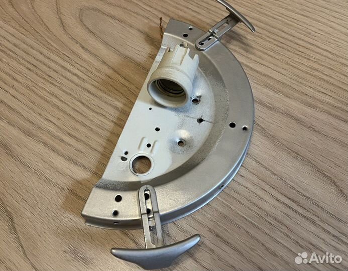 Светильник настенный без плафона 24х12 см