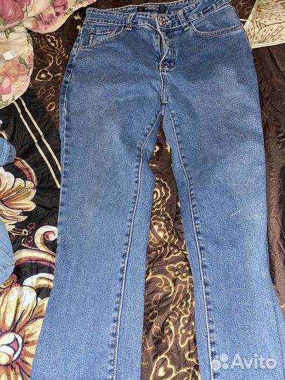 Продам женские вещи 42