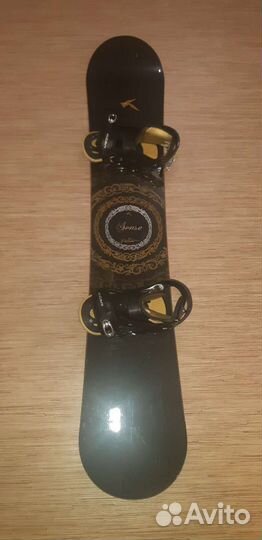 Сноуборд с креплениями