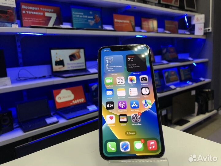 iPhone X, 64 ГБ