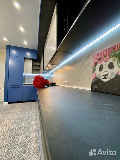 Прямая кухня на заказ. Фабрика в Омске