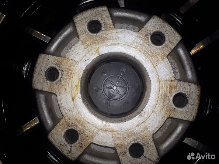 Литые диски R18 6x139.7