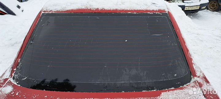 Заднее стекло ваз 2110