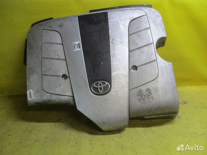 Кожух двс 11209-50140 на Toyota Celsior UCF31 3UZ