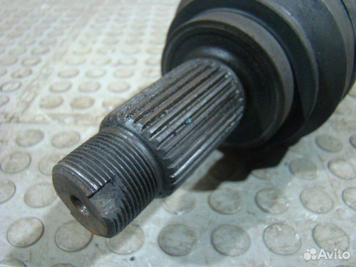 BMW X1 E84 Полуось задняя левая