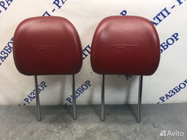 Подголовник Stinger GT