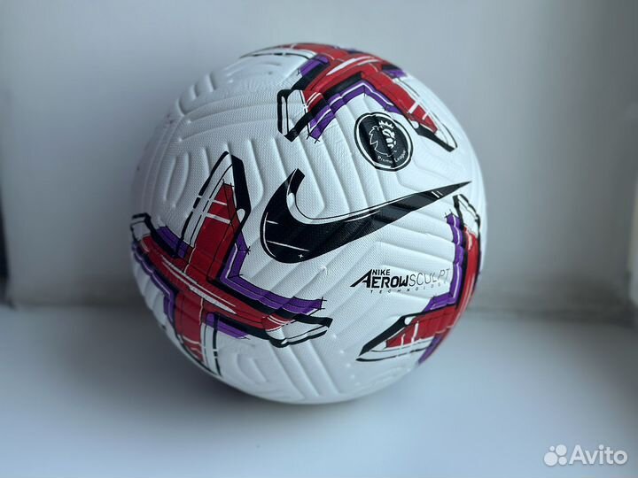 Футбольный мяч