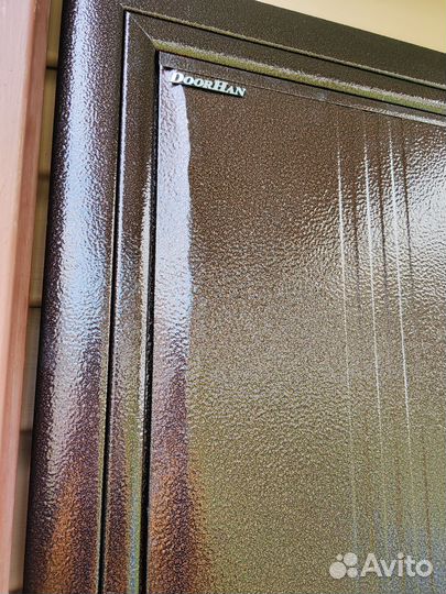 Дверь входная металлическая