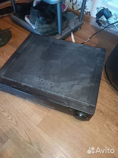 Видеомагнитофон Sony SLV-436ee