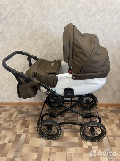 Коляска 2 в 1 Zippy Classic