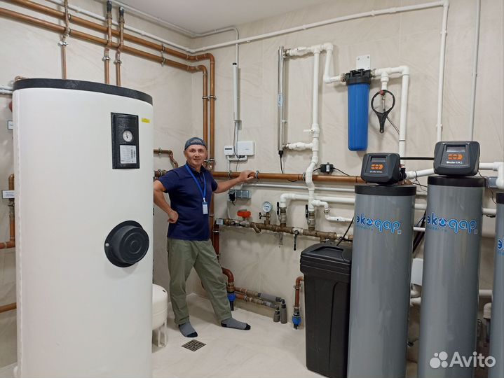 Помощники по хозяйству семейная пара