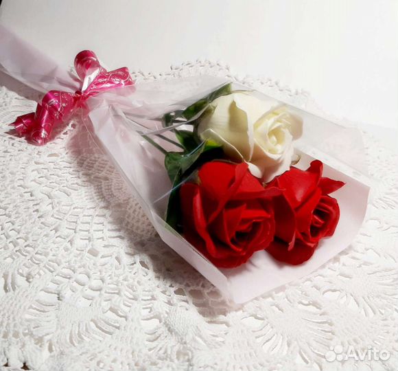 Букет из пенных роз