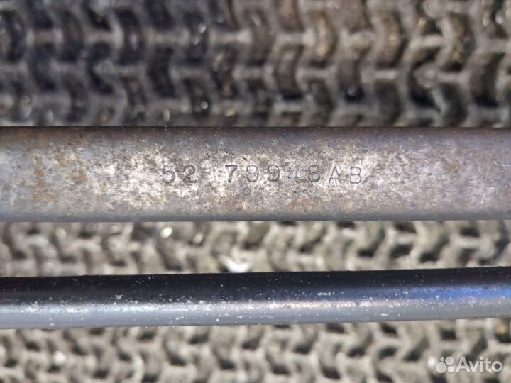 Радиатор масляный Jeep Grand Cherokee, 2000