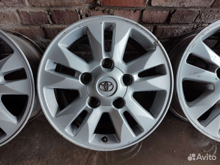 Оригинальные Toyota Land Cruiser 200 R17 5x150
