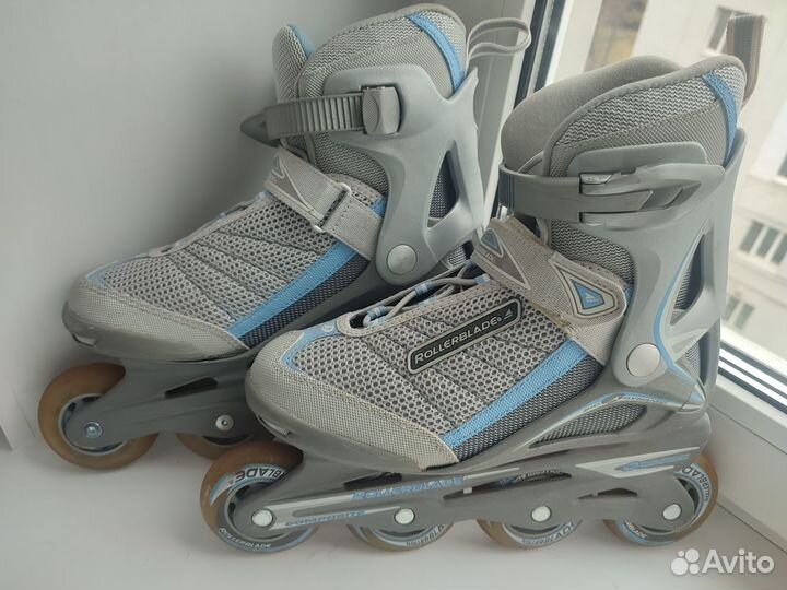 Роликовые коньки женские Rollerblade