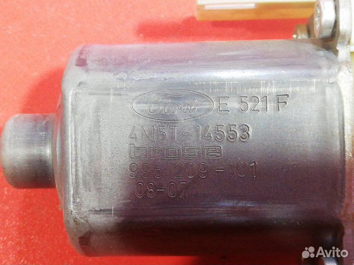 Моторчик стеклоподъемника передний правый Ford