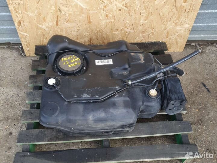 Топливный бак Ford Focus 1 1.8 2004