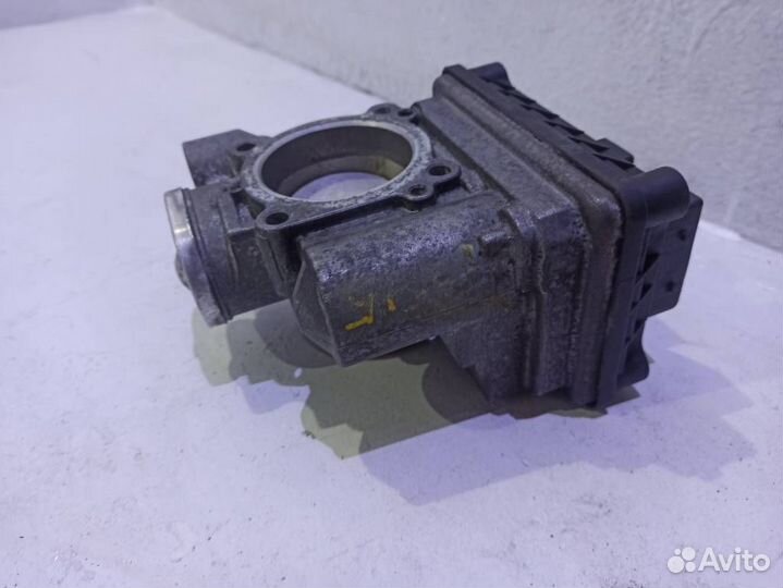 Дроссельная заслонка Mercedes W414 Vaneo