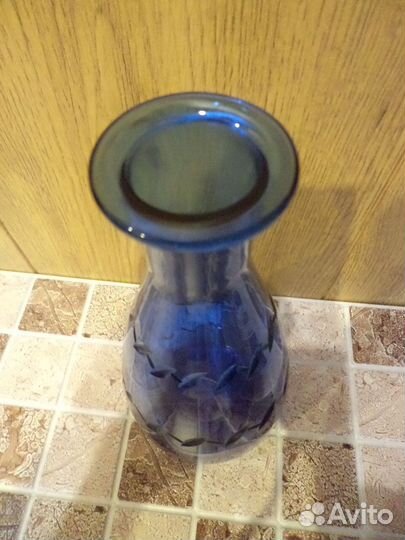 Вазочка.Толстое синее стекло