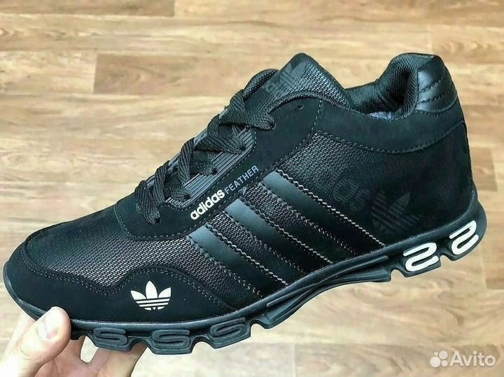 Кроссовки зимние adidas (разные)