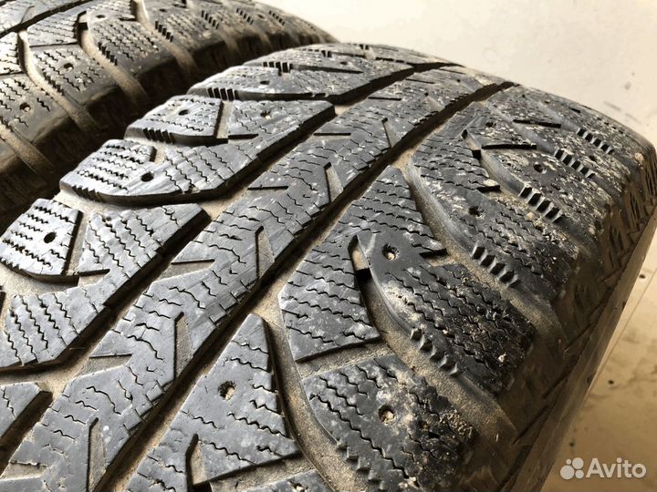 Bridgestone Ice Cruiser 7000 285/60 R18