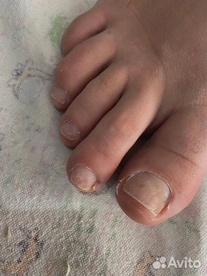 Маникюр, педикюр