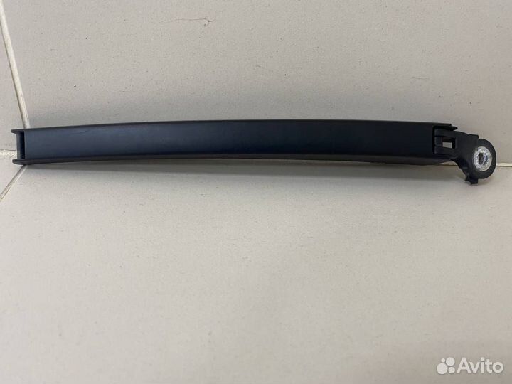 Поводок стеклоочистителя задний Volkswagen Tiguan