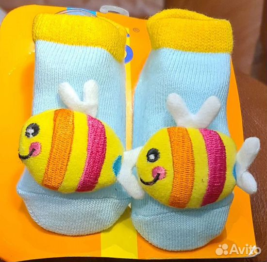 Носки для новорожденных с игрушкой