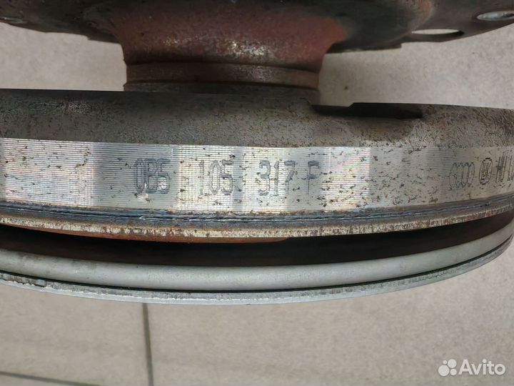 Маховик демпферный Audi DSG7 3,0TDI 0B5105317F