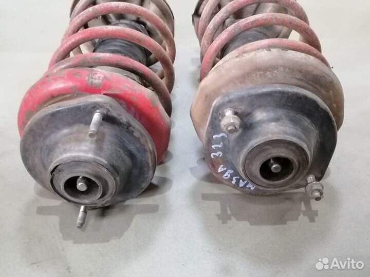 Стойка передняя в сборе Mazda 323 5E 1.5 1980-1989