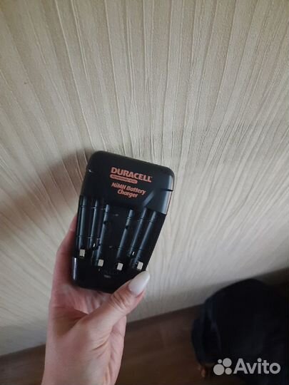 Зарядное устройство Duracell