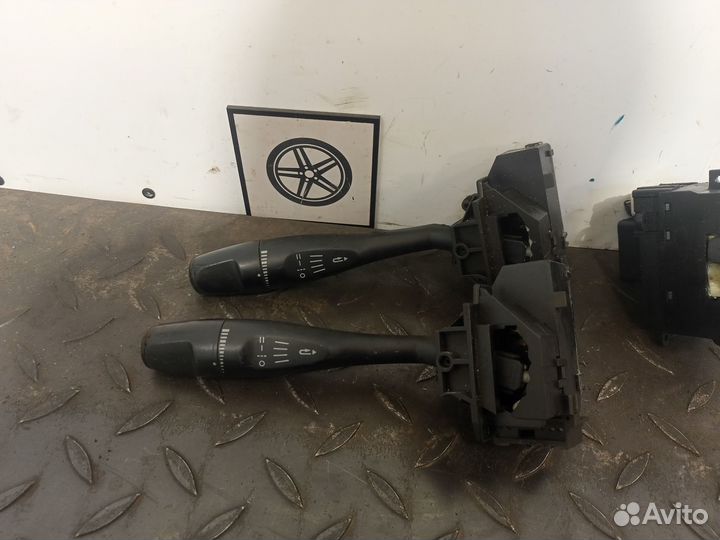 Переключатель подрулевой для Mitsubishi Carisma